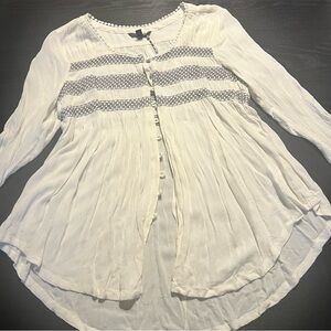 Maison Jules White Button-Front Boho Blouse with Embroidery